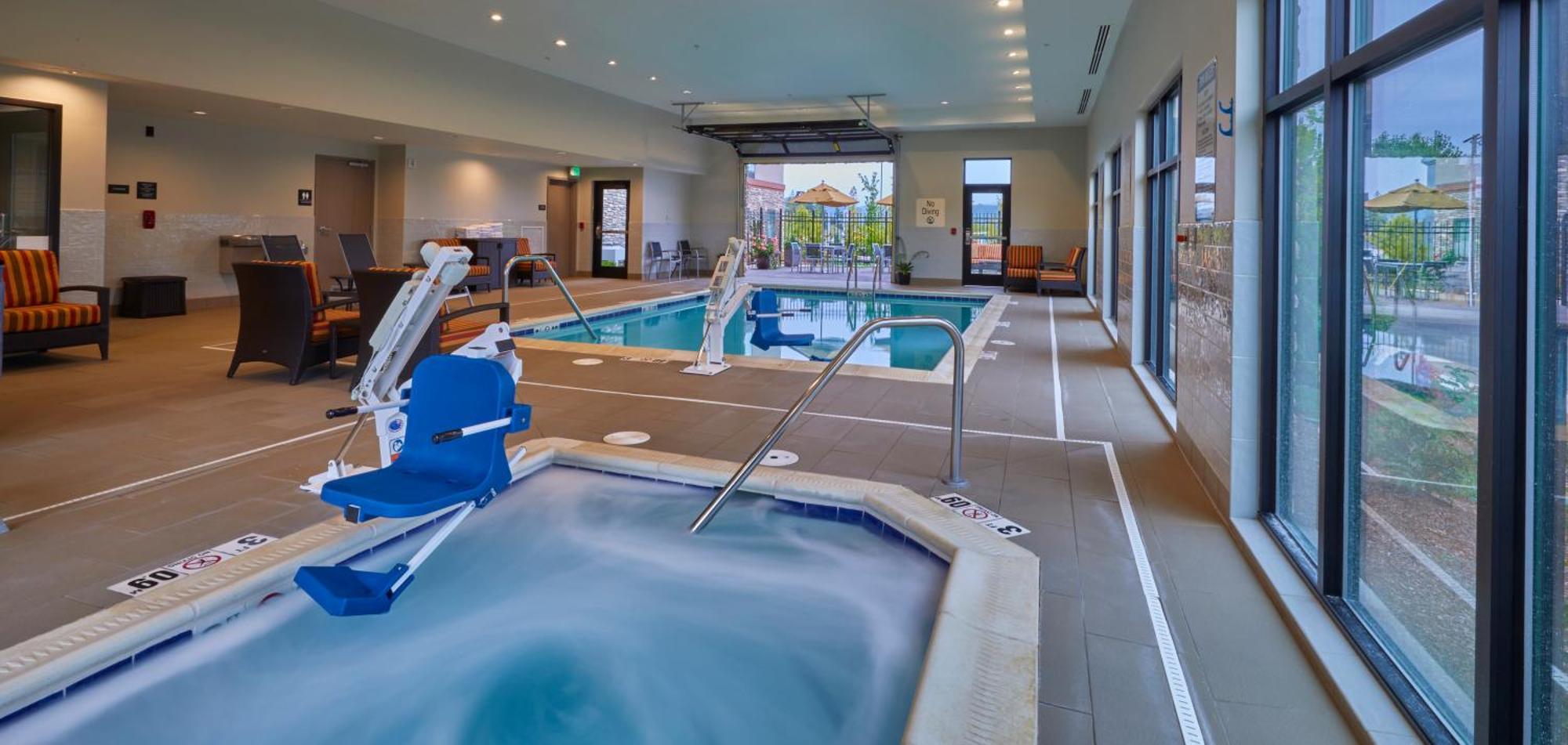 Hampton Inn & Suites Roseburg Eksteriør bilde
