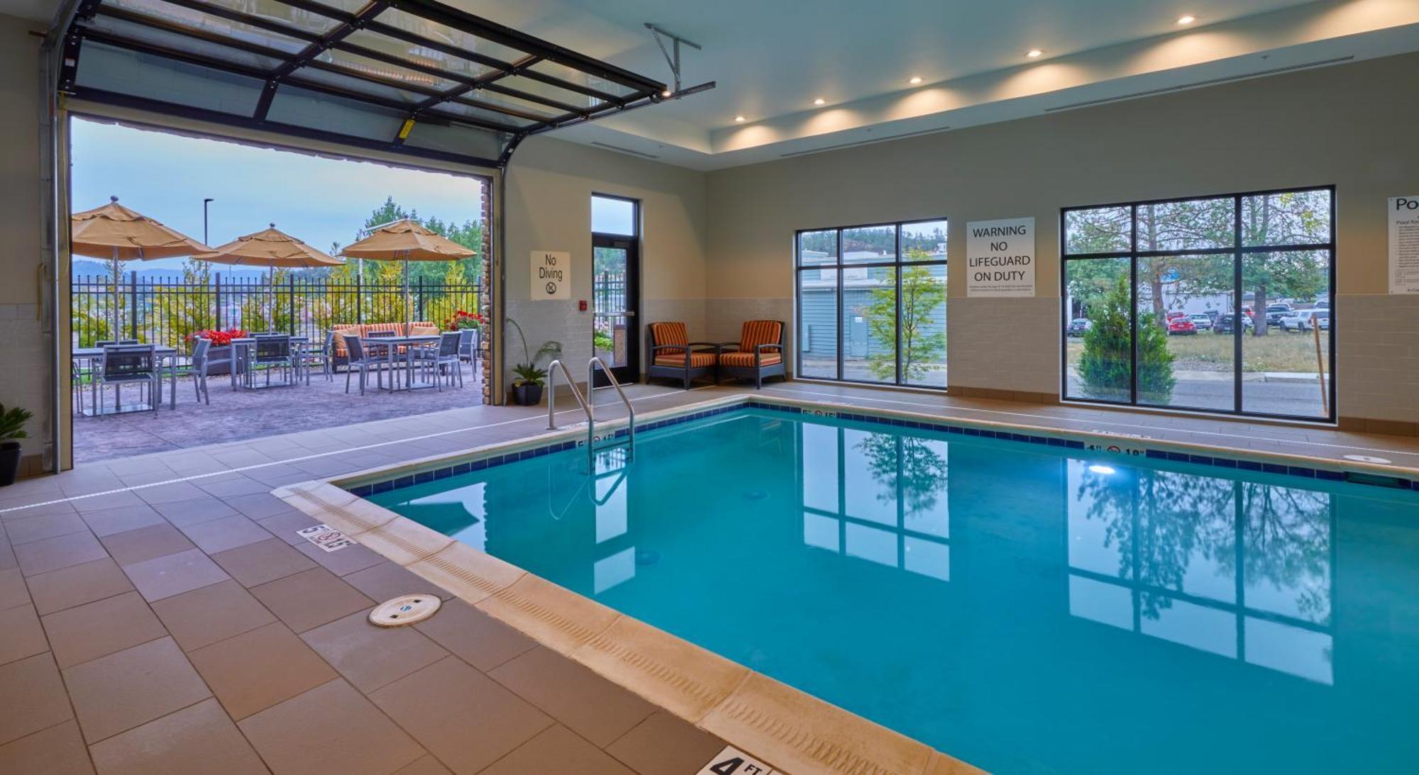 Hampton Inn & Suites Roseburg Eksteriør bilde