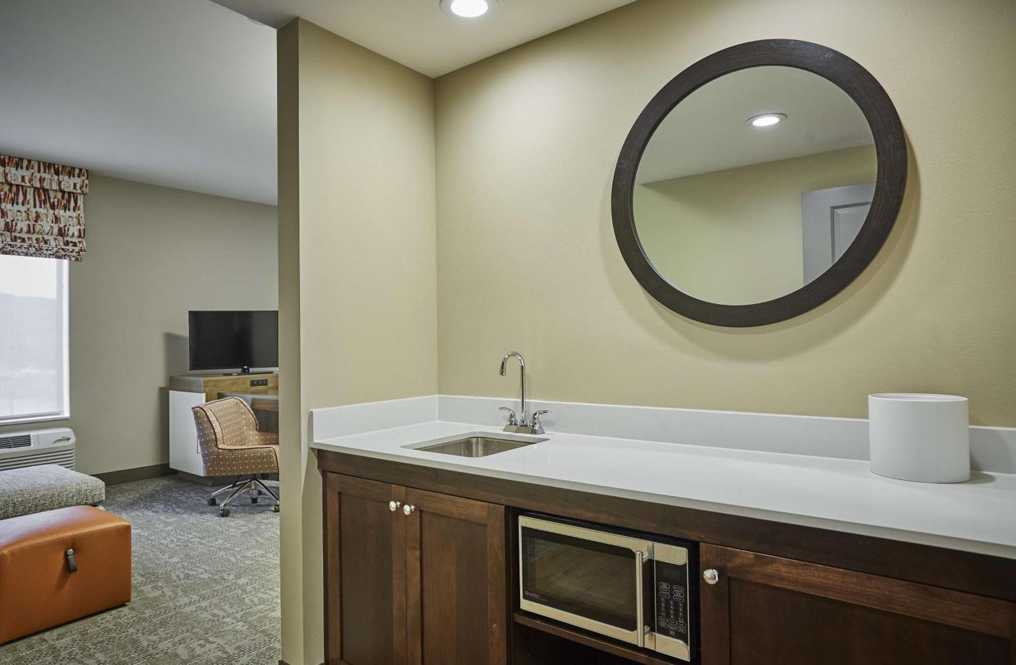 Hampton Inn & Suites Roseburg Eksteriør bilde