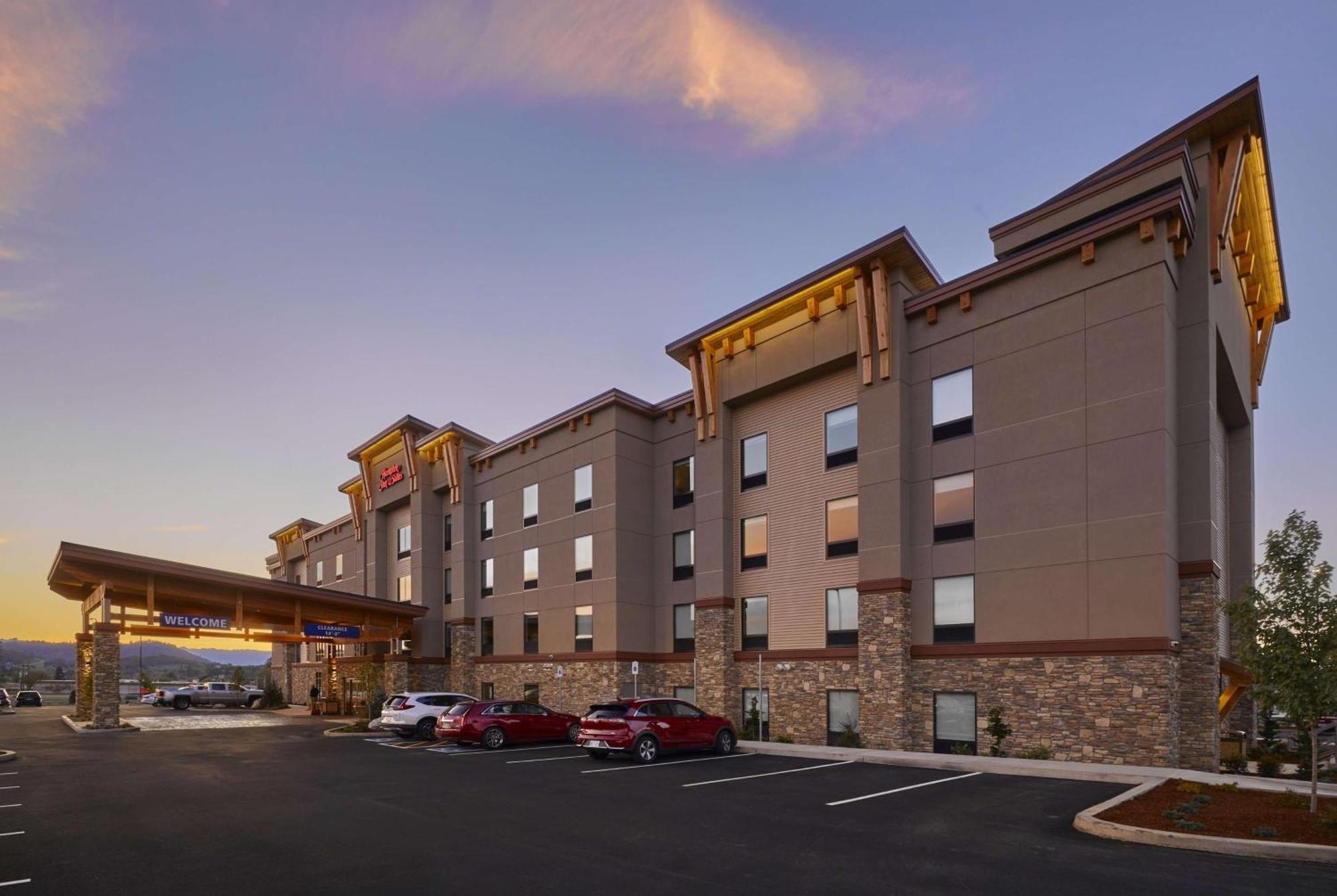 Hampton Inn & Suites Roseburg Eksteriør bilde